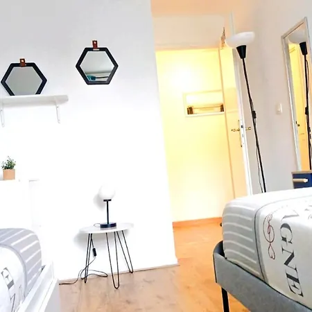 Paris-stade De France, Metro, Parking, 6 Personnes Apartment Saint-Denis (Seine-Saint-Denis)